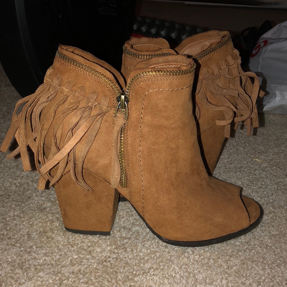 Open Toed Fringed Booties